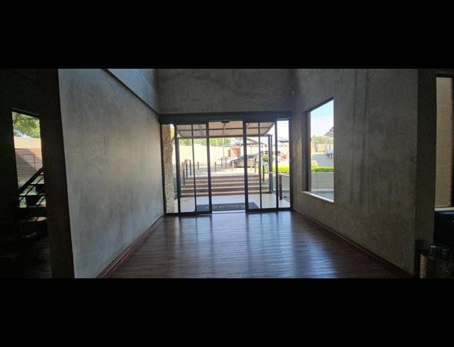 BUSINESS PROPERTY TO RENT IN NOORDWYK